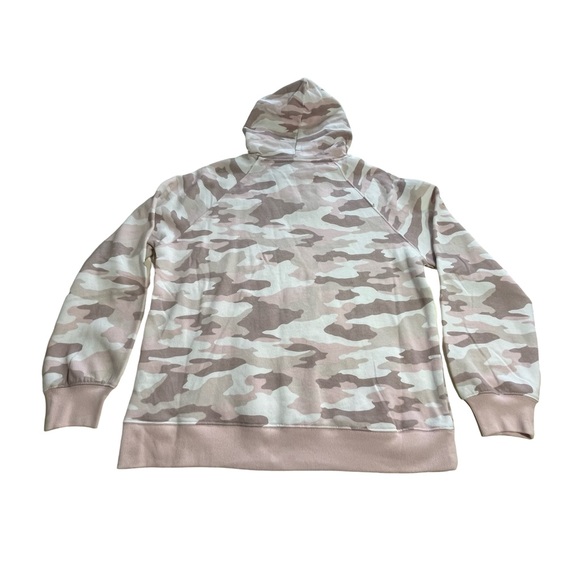 NWT SO Pink Camo Hoodie Size Large Juniors - Picture 2 of 6